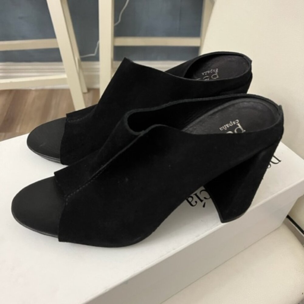 Pedro Garcia Bonita, Black Suede Castoro, Size 11,  5 inch heel